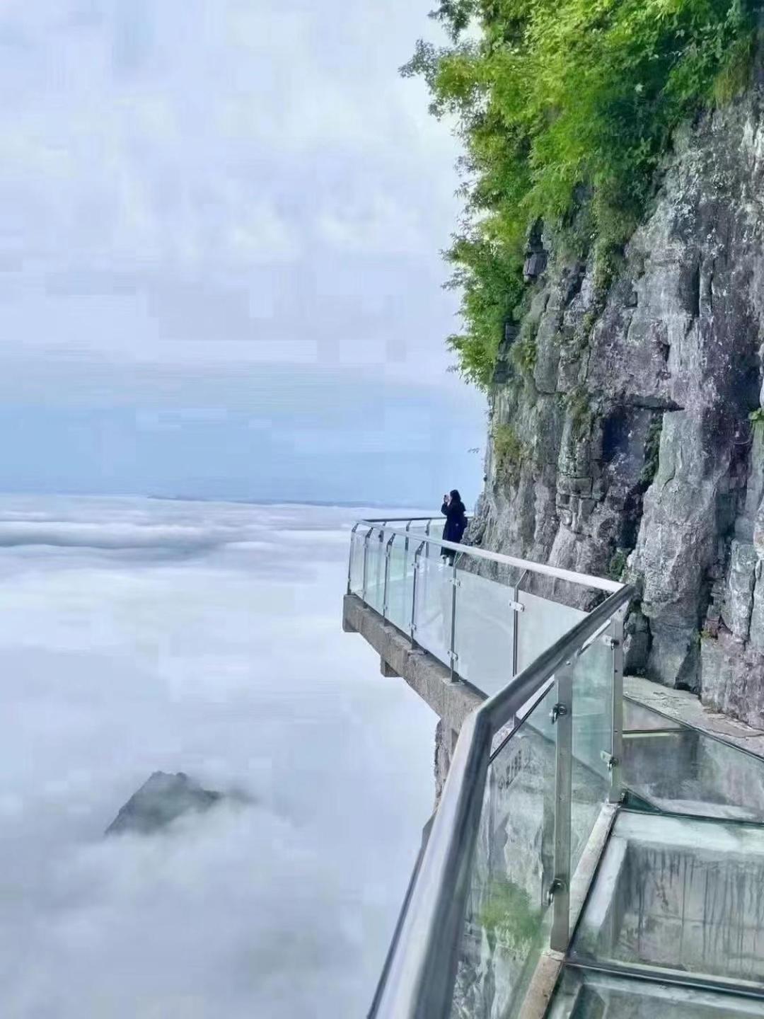Zhangjiajie Borui Hotel - Tianmen Mountain Bagian luar foto